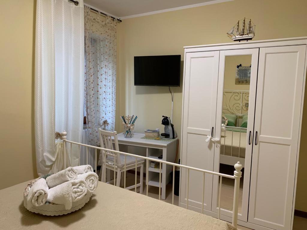 B&B Al San Francesco กัสเตลดิซังโกร ภายนอก รูปภาพ