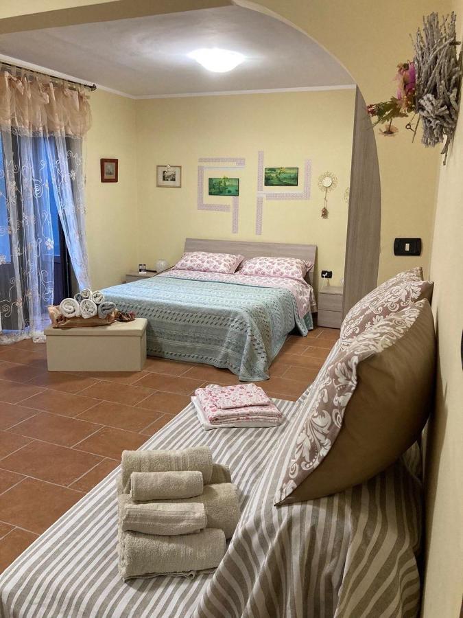 B&B Al San Francesco กัสเตลดิซังโกร ภายนอก รูปภาพ